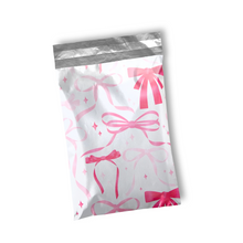 Cargar imagen en el visor de la galería, Bolsas para envio por correo o mensajeria con lazos rosados y fondo blanco. Vista abierta
